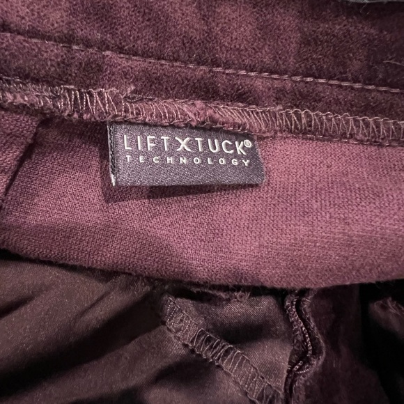 NYDJ LiftXTuck Technology Women’s Size 8 Velvet Dark Purple Straight Leg - Picture 7 of 13